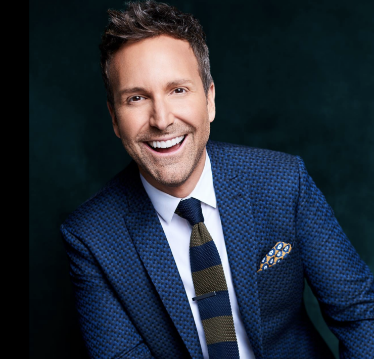 Capture decran le 2024 08 13 a 09.39.46 e1723556475307 &Eacute;ric Salvail fait une r&eacute;apparition remarqu&eacute;e et pose avec ses fans