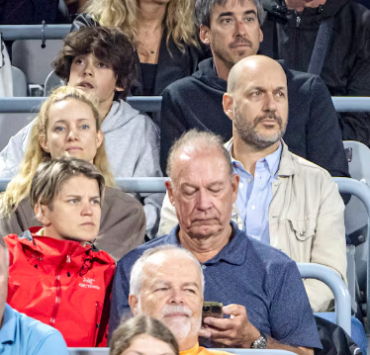 Une nouvelle photo relance les rumeurs de réconciliation entre Martin Matte et Laurence Leboeuf 7 Une nouvelle photo relance les rumeurs de réconciliation entre Martin Matte et Laurence Leboeuf Screenshot 2024 08 13 09.30.06 Une nouvelle photo relance les rumeurs de réconciliation entre Martin Matte et Laurence Leboeuf