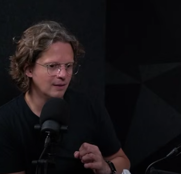 Pierre-Yves McSween Révèle un Endettement de Plus de 1 Million de Dollars 3 Pierre-Yves McSween Révèle un Endettement de Plus de 1 Million de Dollars Screenshot 2024 08 16 14.40.10 Pierre-Yves McSween Révèle un Endettement de Plus de 1 Million de Dollars