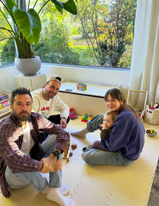 Maripier Morin Porte un Collier Touchant en Mémoire de Son Frère Décédé 2 Maripier Morin Porte un Collier Touchant en Mémoire de Son Frère Décédé Screenshot 2024 08 20 15.22.14 Maripier Morin Porte un Collier Touchant en Mémoire de Son Frère Décédé