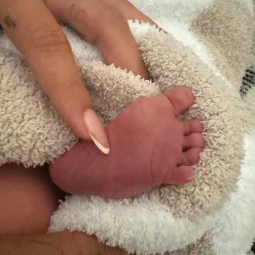 Justin Bieber et Hailey Bieber accueillent leur premier enfant 2 Justin Bieber et Hailey Bieber accueillent leur premier enfant Screenshot 2024 08 24 14.09.49 Justin Bieber et Hailey Bieber accueillent leur premier enfant