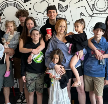 Screenshot 2024 08 24 16.03.56 La famille Groulx partage une nouvelle photo du petit dernier : Il a tellement grandi !