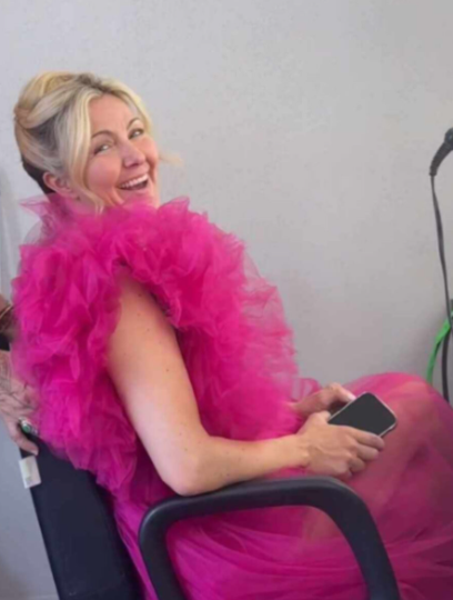 Le look rose de Véronique Cloutier fait sensation et suscite de vives réactions 2 Le look rose de Véronique Cloutier fait sensation et suscite de vives réactions Screenshot 2024 08 24 16.30.41 Le look rose de Véronique Cloutier fait sensation et suscite de vives réactions