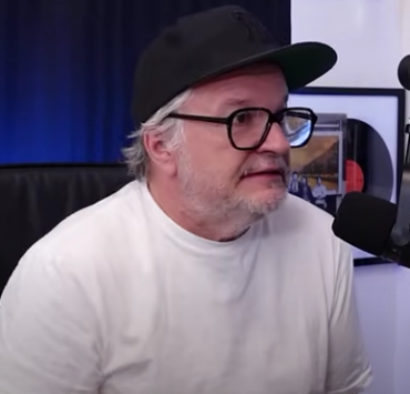 Daniel Bélanger partage un souvenir gênant de sa première rencontre avec Céline Dion 3 Daniel Bélanger partage un souvenir gênant de sa première rencontre avec Céline Dion Screenshot 2024 08 25 11.45.04 Daniel Bélanger partage un souvenir gênant de sa première rencontre avec Céline Dion