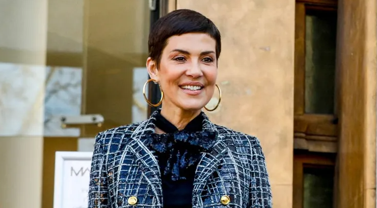 Screenshot 2024 08 25 12.23.49 Cristina Cordula : “C’est lourd” à 60 ans, ses révélations surprenantes sur le botox secouent la Toile