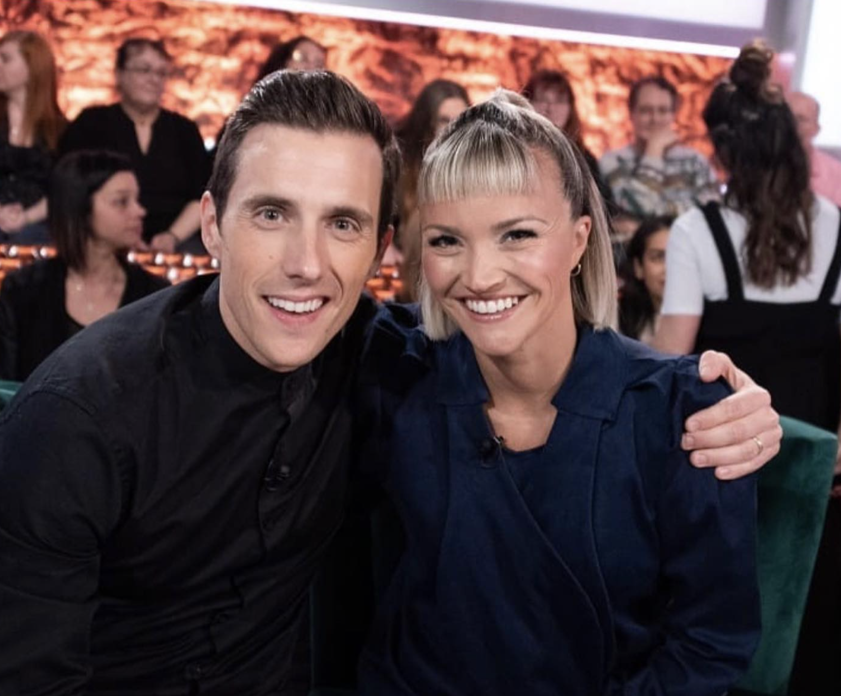 Hugo Dumas dévoile le couple successeur de Guillaume Lemay-Thivierge et Émily Bégin dans "Si on s'aimait" 2 Hugo Dumas dévoile le couple successeur de Guillaume Lemay-Thivierge et Émily Bégin dans "Si on s'aimait" Capture decran le 2024 09 10 a 10.32.14 Hugo Dumas dévoile le couple successeur de Guillaume Lemay-Thivierge et Émily Bégin dans "Si on s'aimait"