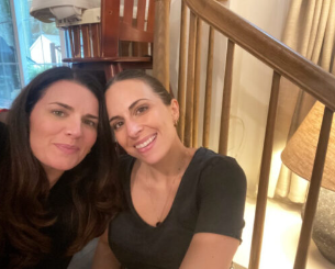 Marie-Ève Janvier révèle toutes les photos de sa soirée avec sa sœur et les deux semblent jumelles. 6 Marie-Ève Janvier révèle toutes les photos de sa soirée avec sa sœur et les deux semblent jumelles. Screenshot 2024 09 08 11.52.22 Marie-Ève Janvier révèle toutes les photos de sa soirée avec sa sœur et les deux semblent jumelles.