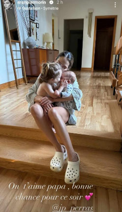 Maripier Morin nous enchante avec une photo exceptionnelle de ses deux enfants 2 Maripier Morin nous enchante avec une photo exceptionnelle de ses deux enfants Screenshot 2024 09 18 07.38.46 Maripier Morin nous enchante avec une photo exceptionnelle de ses deux enfants