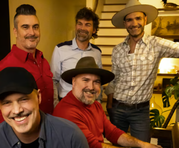 Screenshot 2024 09 20 08.53.15 Jean-François Breau fait une grande révélation avec son groupe Salebarbes