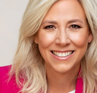 Screenshot 2024 09 26 07.24.35 Eve-Marie Lortie brillait en compagnie sur le tapis rouge