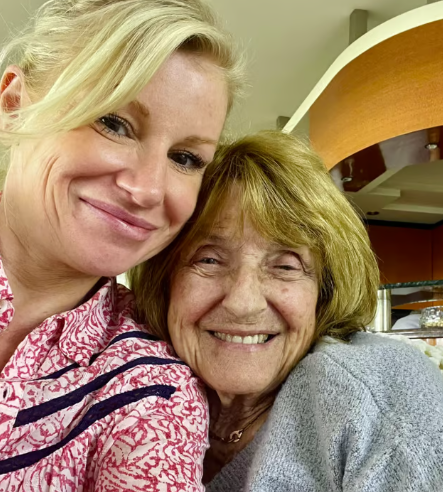 Screenshot 2024 09 28 09.53.03 Cathy Gauthier est en relation et elle révèle l'identité de son amoureux