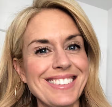 Anouk Meunier illumine l'écran avec une mini robe hors du commun 2 Anouk Meunier illumine l'écran avec une mini robe hors du commun Screenshot 2024 09 29 10.47.55 Anouk Meunier illumine l'écran avec une mini robe hors du commun