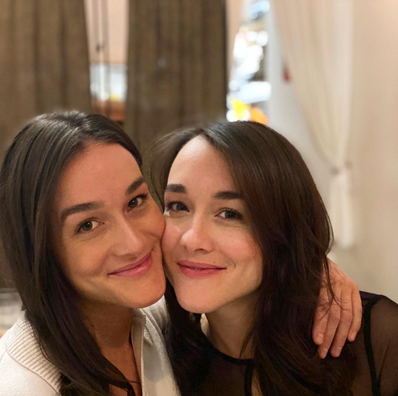 Capture decran 2024 10 12 163657 Personne ne le savait : Bianca Gervais a deux sœurs jumelles et elle les dévoile !