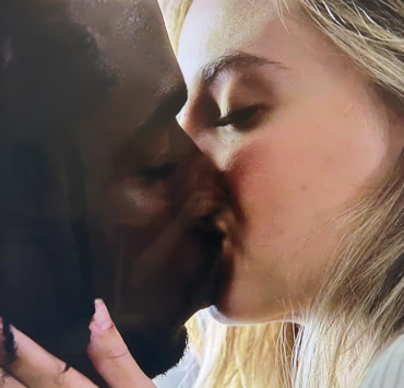 Capture decran le 2024 10 04 a 10.02.12 e1728050582905 «STAT» : Jacob et Sophia sur le point de rompre?