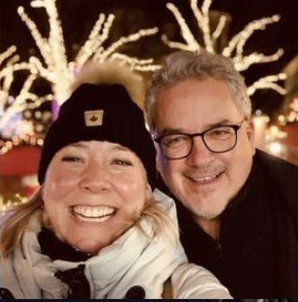 Découvrez une photo très rare d’Ève-Marie Lortie et de son conjoint 2 Découvrez une photo très rare d’Ève-Marie Lortie et de son conjoint Capture decran le 2024 10 04 a 14.16.24 Découvrez une photo très rare d’Ève-Marie Lortie et de son conjoint