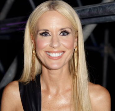 Capture decran le 2024 10 07 a 09.34.24 e1728308108441 Anouk Meunier fait sensation avec sa tenue à Chanteurs masqués