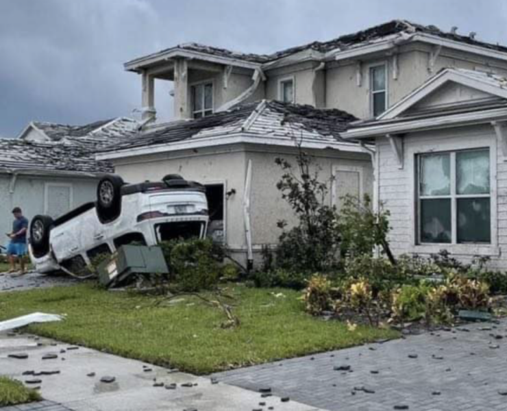 Capture decran le 2024 10 10 a 14.06.45 Des images bouleversantes des destructions causées par l’ouragan Milton