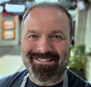 Capture decran le 2024 10 10 a 16.35.25 e1728592589729 Jonathan Garnier de «Salut Bonjour» annonce sa rupture