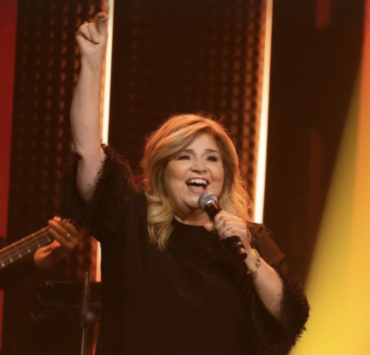 Marie-Claude Barrette fait sensation dans l’univers de Sophie Prégent 3 Marie-Claude Barrette fait sensation dans l’univers de Sophie Prégent Capture decran le 2024 10 14 a 11.48.40 e1728920972275 Marie-Claude Barrette fait sensation dans l’univers de Sophie Prégent