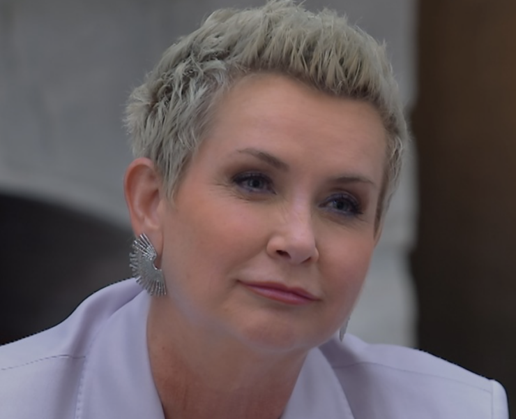 Capture decran le 2024 10 18 a 09.05.44 e1729256797306 Ma mère, ton père » : coup de théâtre, deux candidats éliminés