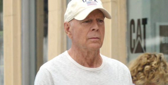 La maladie incurable de Bruce Willis... bientôt soignée ? Cette récente thérapie génique pourrait tout changer 1 La maladie incurable de Bruce Willis... bientôt soignée ? Cette récente thérapie génique pourrait tout changer Screenshot 2024 10 02 11.23.58 La maladie incurable de Bruce Willis... bientôt soignée ? Cette récente thérapie génique pourrait tout changer
