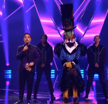 «Chanteurs masqués» : Cette icône vivante surprend tout le monde en étant démasquée 4 «Chanteurs masqués» : Cette icône vivante surprend tout le monde en étant démasquée Screenshot 2024 10 14 17.02.24 «Chanteurs masqués» : Cette icône vivante surprend tout le monde en étant démasquée