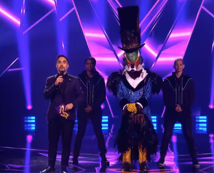 Screenshot 2024 10 14 17.02.24 «Chanteurs masqués» : Cette icône vivante surprend tout le monde en étant démasquée