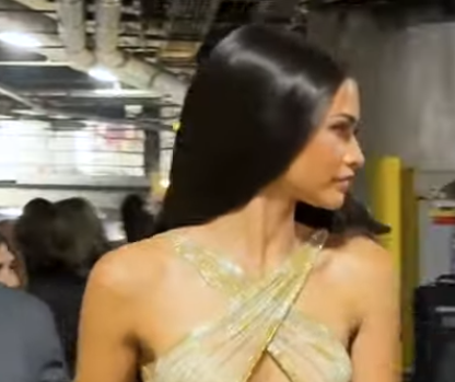 Zendaya est sublime dans cette mini robe lors de la soirée d’intronisation de Cher 1 Zendaya est sublime dans cette mini robe lors de la soirée d’intronisation de Cher Screenshot 2024 10 26 184102 e1730028787586 Zendaya est sublime dans cette mini robe lors de la soirée d’intronisation de Cher