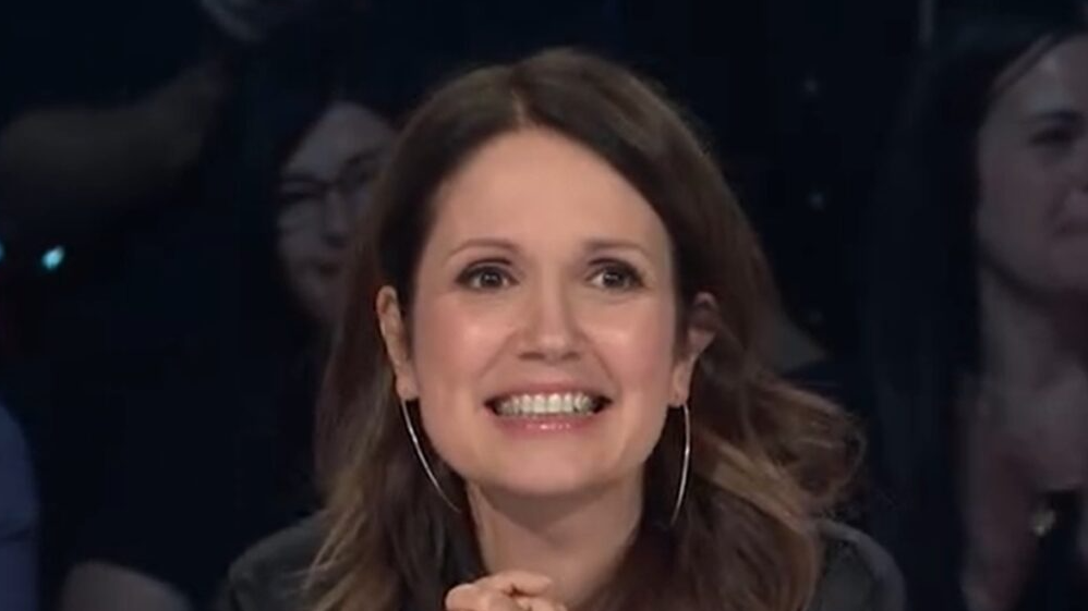 Une chanteuse très populaire est la prochaine invitée de France Beaudoin à En direct de l'univers 1 Une chanteuse très populaire est la prochaine invitée de France Beaudoin à En direct de l'univers Screenshot 2024 10 27 14.21.37 Une chanteuse très populaire est la prochaine invitée de France Beaudoin à En direct de l'univers