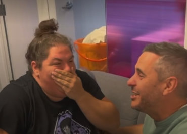 Christine Morency cogne Pierre Hébert au visage, observez la séquence au ralenti 8 Christine Morency cogne Pierre Hébert au visage, observez la séquence au ralenti Screenshot 2024 10 30 10.12.09 Christine Morency cogne Pierre Hébert au visage, observez la séquence au ralenti