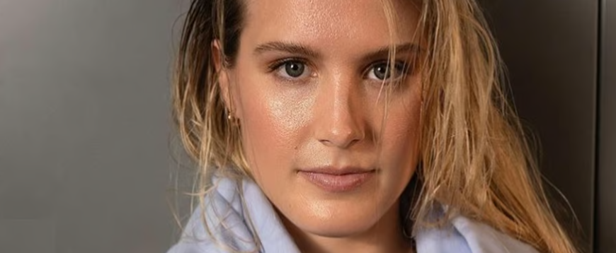 Eugenie Bouchard fait grimper la température dans un costume d'Halloween totalement surprenant 2 Eugenie Bouchard fait grimper la température dans un costume d'Halloween totalement surprenant Screenshot 2024 10 31 11.31.01 Eugenie Bouchard fait grimper la température dans un costume d'Halloween totalement surprenant