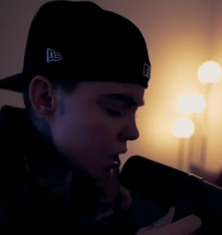 Screenshot 2024 10 31 12.32.39 Des fans s'inquiètent pour Roxane Bruneau après la diffusion d'une vidéo troublante