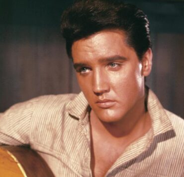 190702073009 elvis presley super tease La Petite-Fille d'Elvis Presley, Brille Aujourd'hui Comme l'une des Plus Belles Femmes du Monde