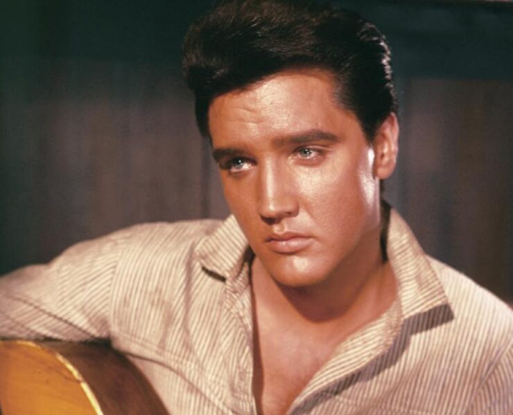 190702073009 elvis presley super tease La Petite-Fille d'Elvis Presley, Brille Aujourd'hui Comme l'une des Plus Belles Femmes du Monde