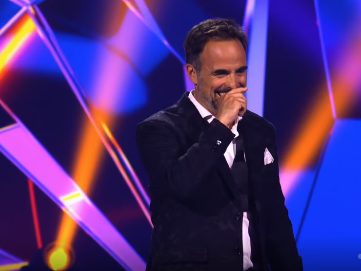 Capture decran 2024 11 02 145647 Après le départ de Guillaume Lemay-Thivierge, Sébastien Benoît révèle un secret sur Chanteurs Masqués