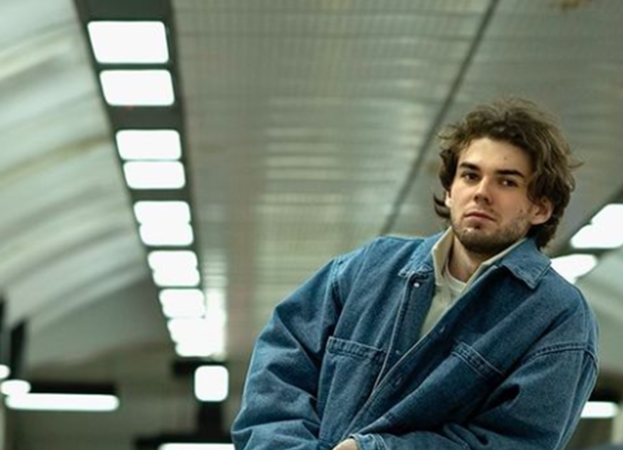 Capture decran 2024 11 16 122724 Stéphane Rousseau adresse un message personnel au fils de Julie Perreault et Sébastien Delorme