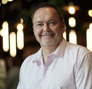 Jean-Michel Anctil révèle toutes les photos de sa fête d'anniversaire de 58 ans 4 Jean-Michel Anctil révèle toutes les photos de sa fête d'anniversaire de 58 ans Capture decran 2024 11 23 121222 Jean-Michel Anctil révèle toutes les photos de sa fête d'anniversaire de 58 ans