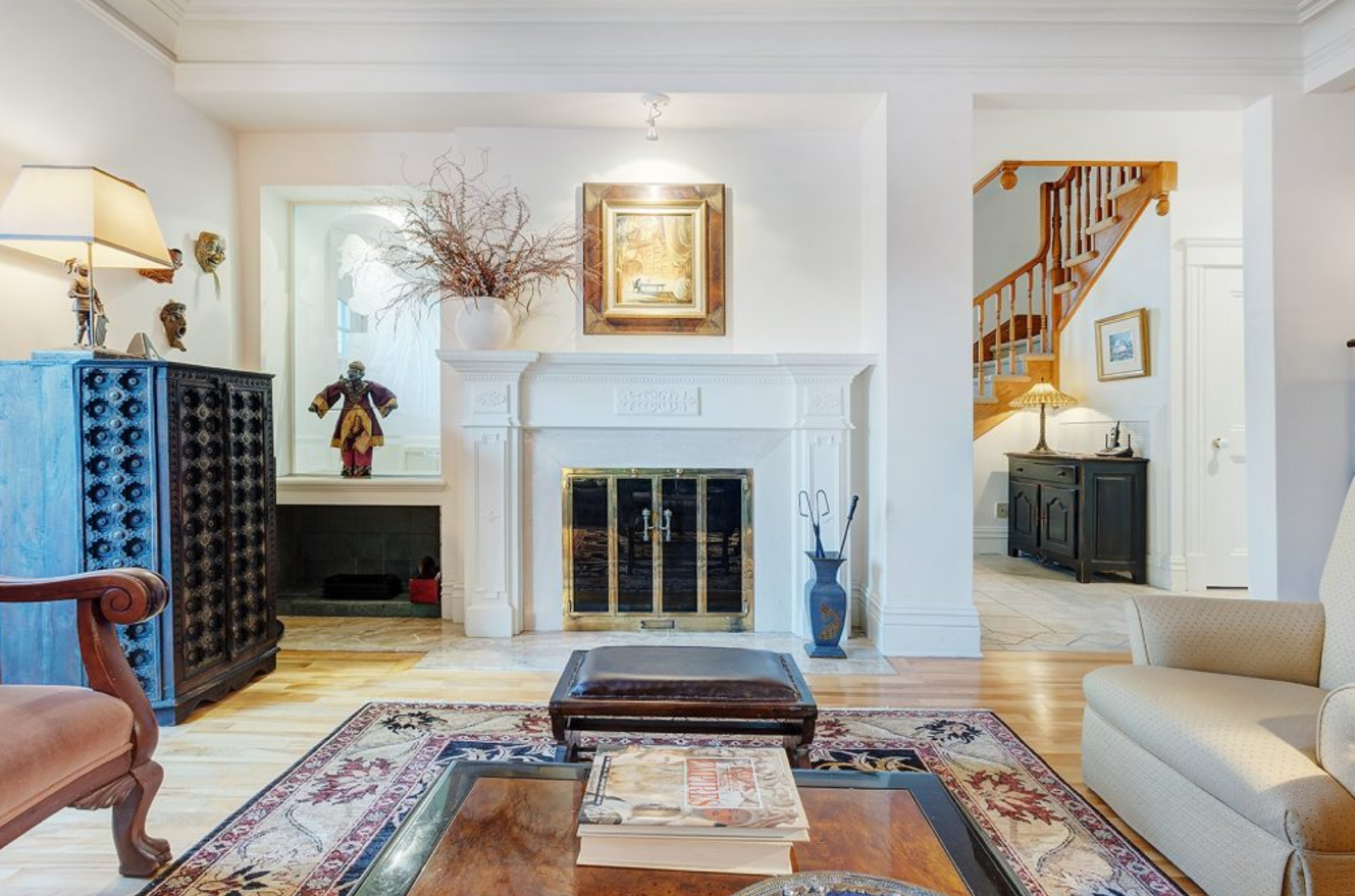 Capture decran 2024 11 25 122337 Explorez l'opulente demeure de 3 000 000$ où vivait Michel Côté à Outremont