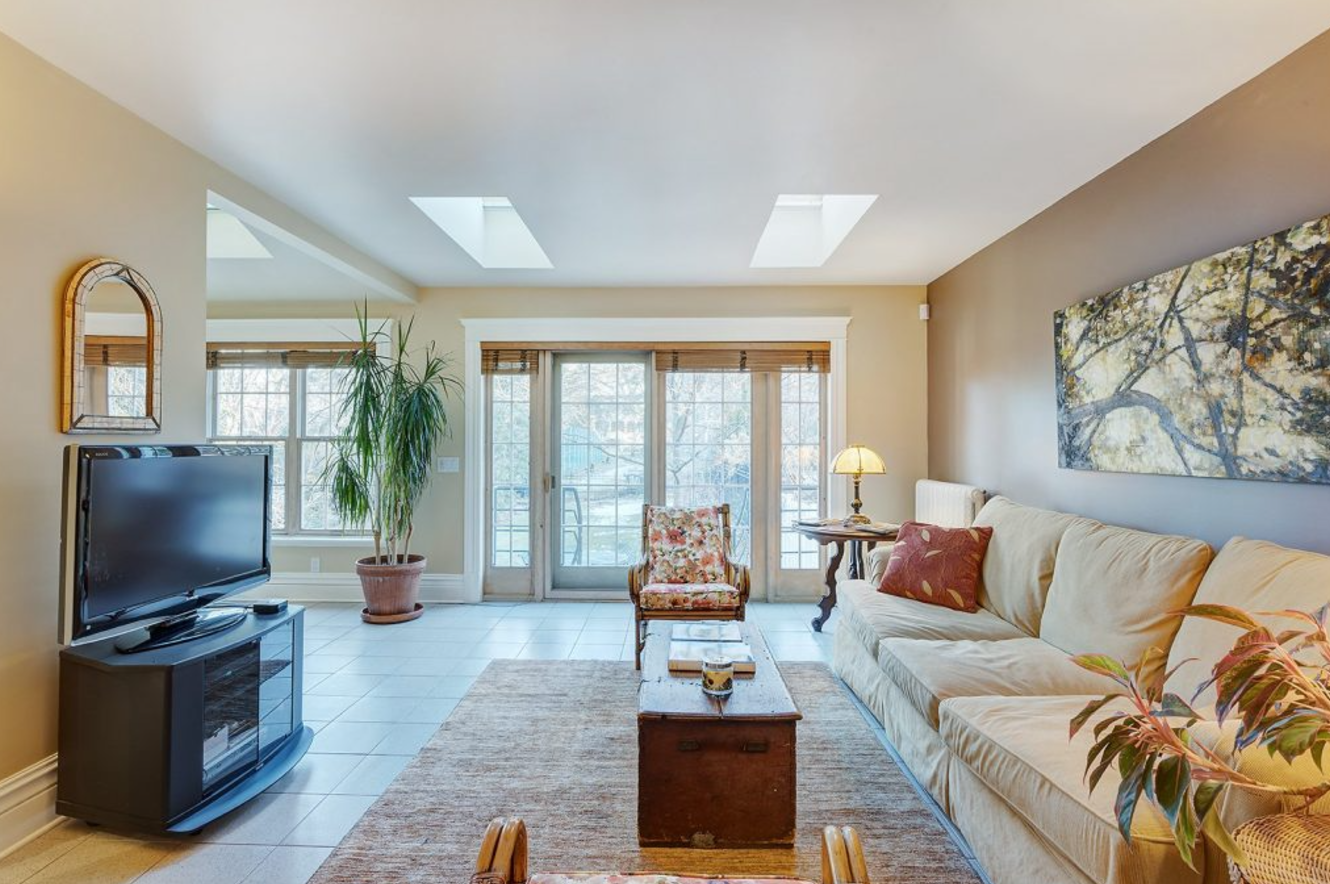 Capture decran 2024 11 25 122345 Explorez l'opulente demeure de 3 000 000$ où vivait Michel Côté à Outremont