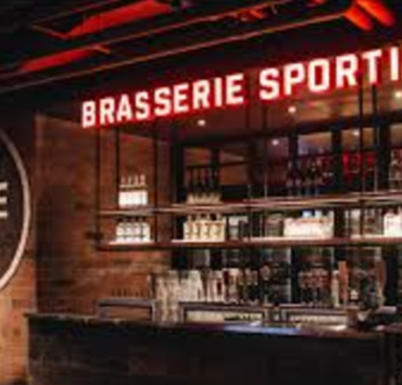 Capture decran 2024 11 25 171002 Un Québécois est choqué par la facture élevée reçue à La Cage