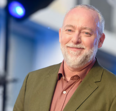 Guy Jodoin trouve l'amour, découvrez les stars qui se sont mises en couple en 2024 3 Guy Jodoin trouve l'amour, découvrez les stars qui se sont mises en couple en 2024 Capture decran 2024 11 27 113956 Guy Jodoin trouve l'amour, découvrez les stars qui se sont mises en couple en 2024