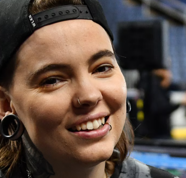 Capture decran 2024 11 29 112047 Roxane Bruneau envoie un message humoristique à son barbier