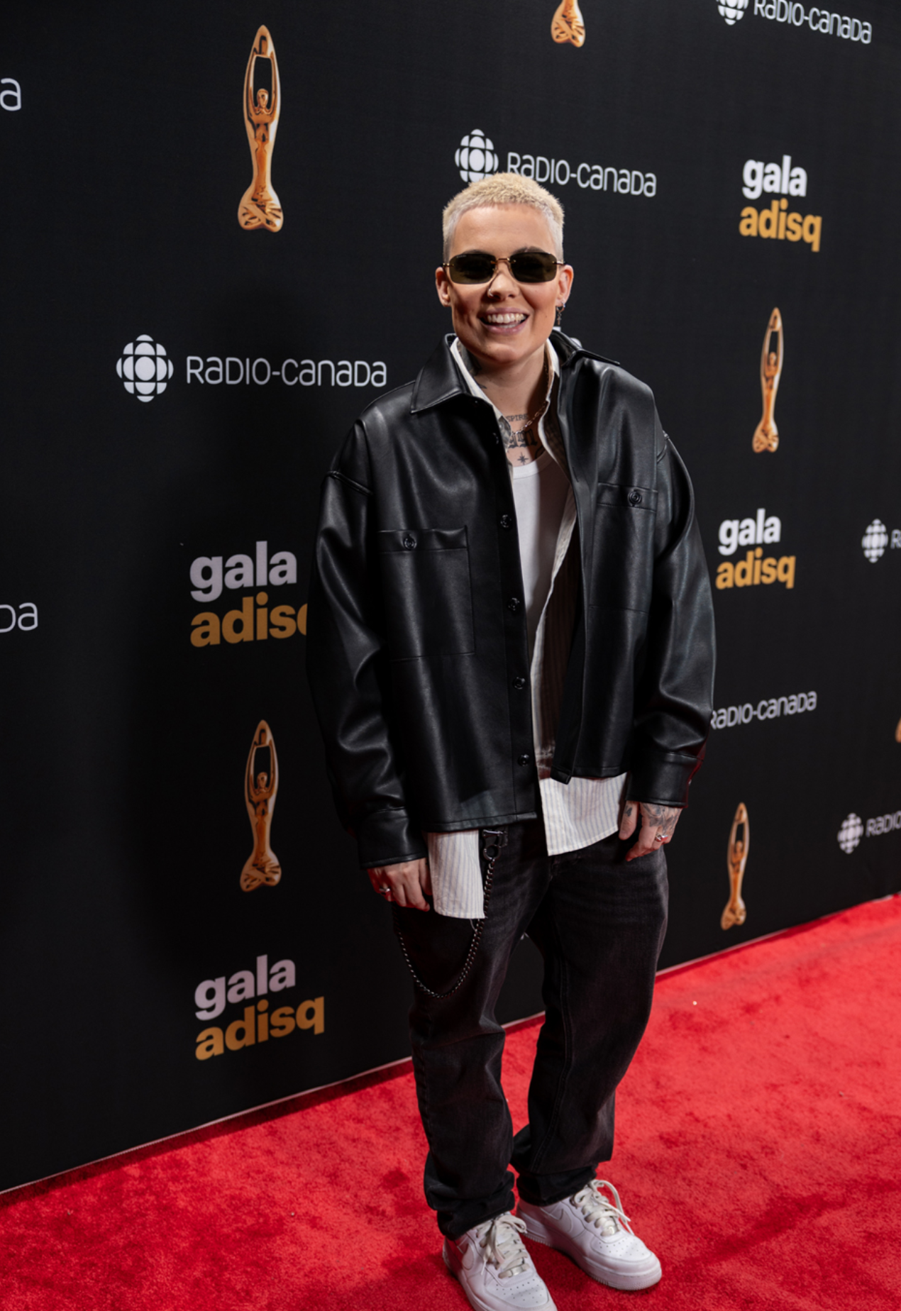 Capture decran le 2024 11 04 a 09.28.13 Roxane Bruneau fait sensation au tapis rouge de l’ADISQ 2024