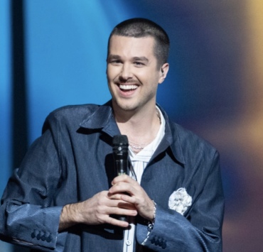 Capture decran le 2024 11 04 a 13.59.48 e1730748406638 Hommages controversés à Herby Moreau : le Gala de l'ADISQ face aux critiques