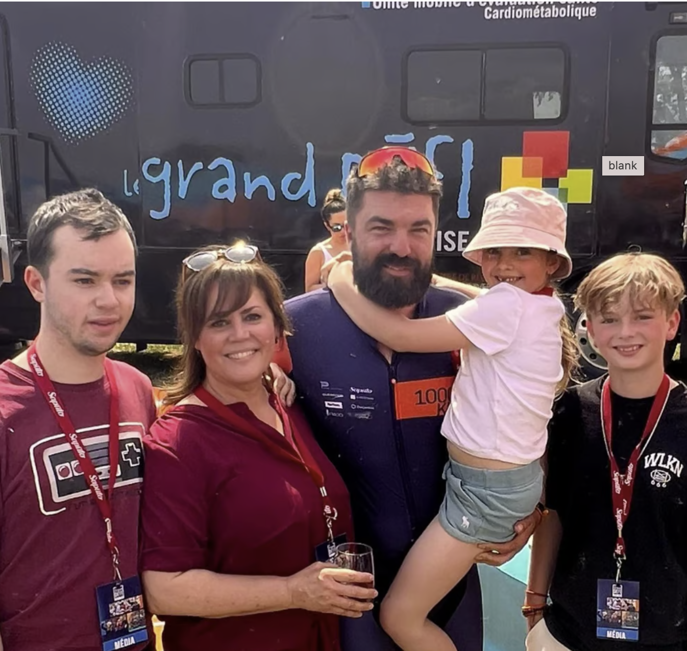 Capture decran le 2024 11 11 a 16.02.02 Patricia Paquin dévoile le nouveau look de Louis-François Marcotte