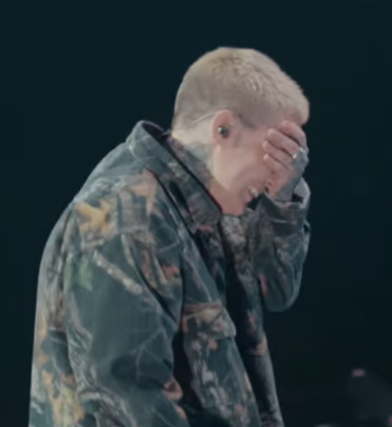 Roxane Bruneau craque en plein concert : un moment bouleversant pour ses fans 2 Roxane Bruneau craque en plein concert : un moment bouleversant pour ses fans Capture decran le 2024 11 13 a 10.44.43 Roxane Bruneau craque en plein concert : un moment bouleversant pour ses fans