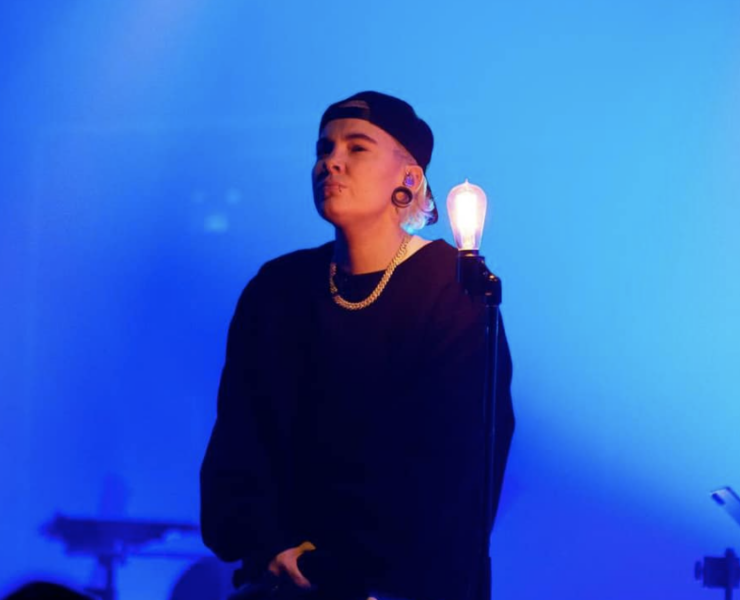 Capture decran le 2024 11 13 a 10.48.38 Roxane Bruneau craque en plein concert : un moment bouleversant pour ses fans