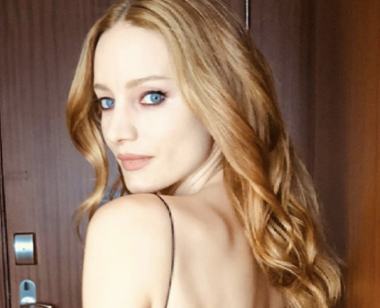 Capture decran le 2024 11 26 a 11.30.40 e1732638707596 Laurence Leboeuf fait sensation avec son accompagnateur au spectacle de Taylor Swift