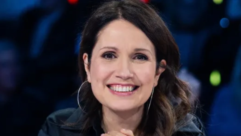 Un acteur de STAT est le prochain convive à En direct de l’univers 1 Un acteur de STAT est le prochain convive à En direct de l’univers Screenshot 2024 11 10 121952 Un acteur de STAT est le prochain convive à En direct de l’univers