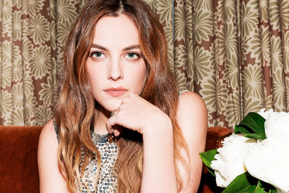 Slider 1 Riley Keough Actress La Petite-Fille d'Elvis Presley, Brille Aujourd'hui Comme l'une des Plus Belles Femmes du Monde